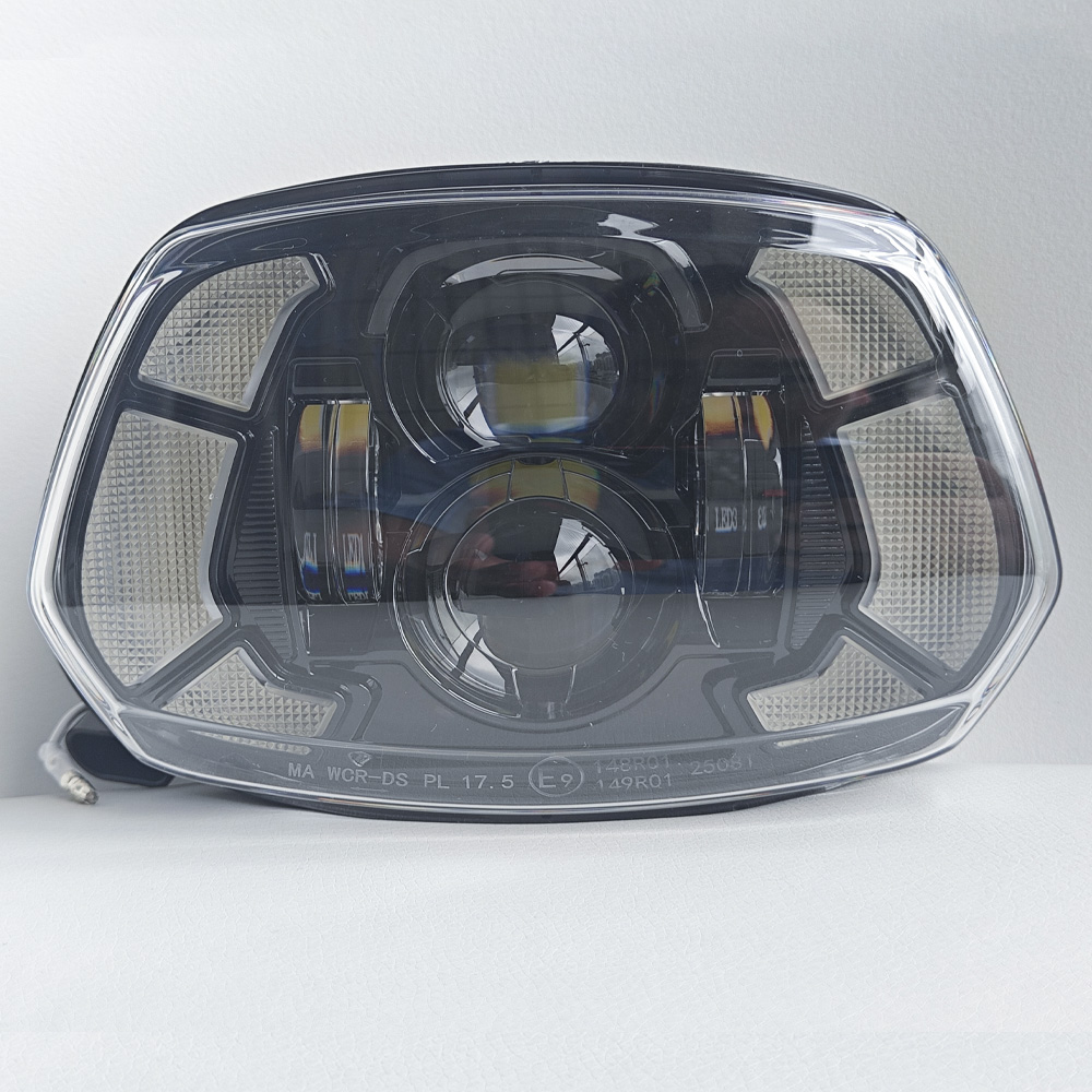 Model Kit Vespa - Faro LED con DRL para Vespa