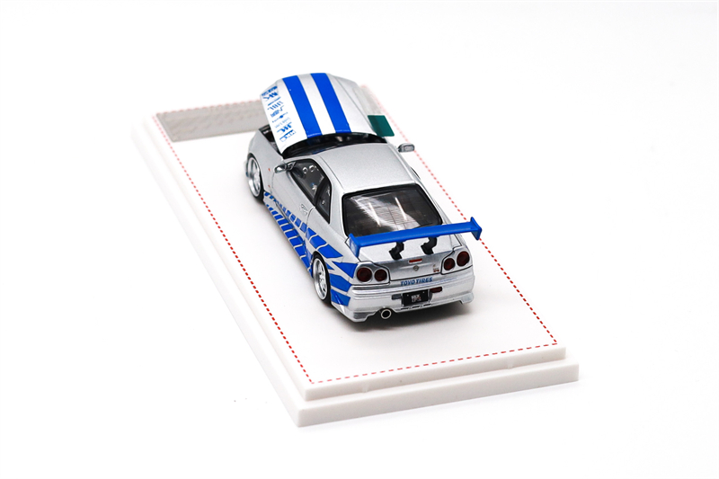 FH Focal Horizon 1:64 R34 Silv - Model Kit R34 reseña y precio