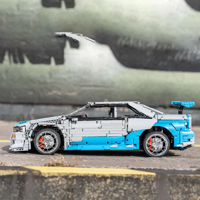 3383 Uds supercoche modelo kit - Model Kit R34 reseña y precio