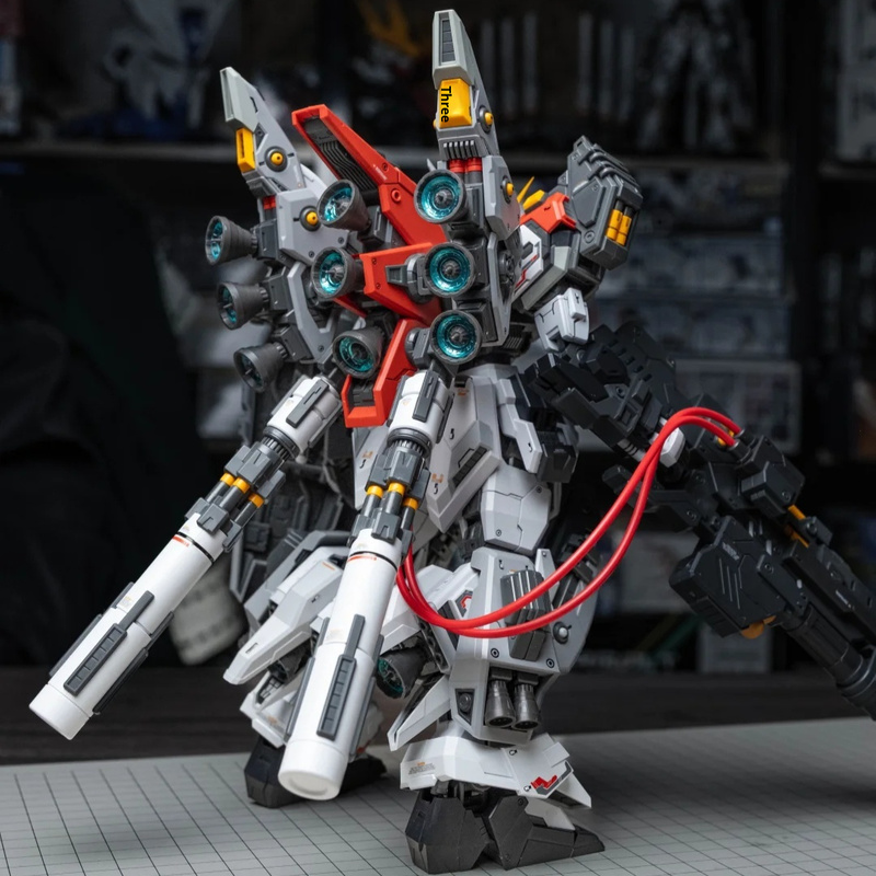 ZZA REGUS GZSS-OX-001 Captain  - Model Kit Regus reseña y precio