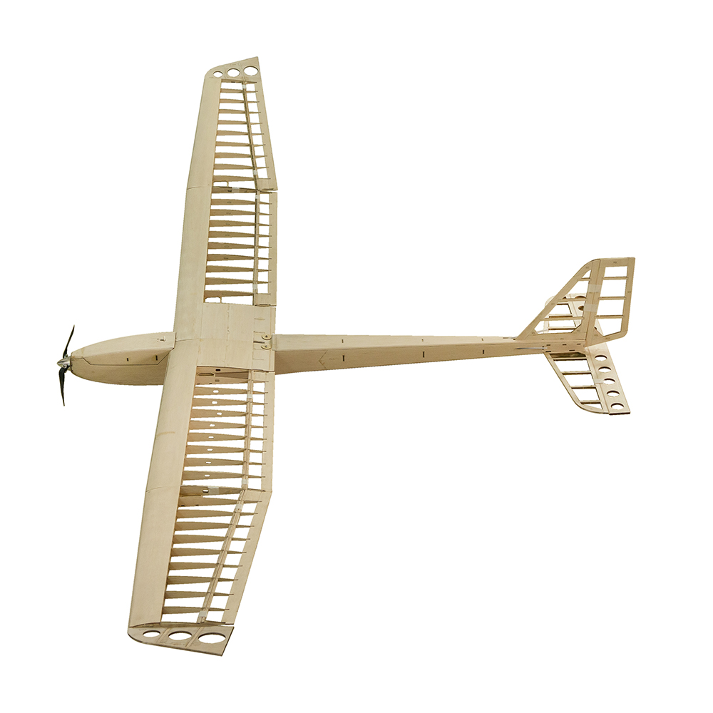 Aviones RC de Madera de Balsa  - Model Kit Ixchel reseña y precio