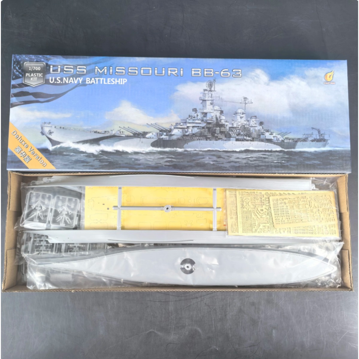 VeryFire VF700909DX Kit de mod - Model Kit Uss Missouri reseña y precio