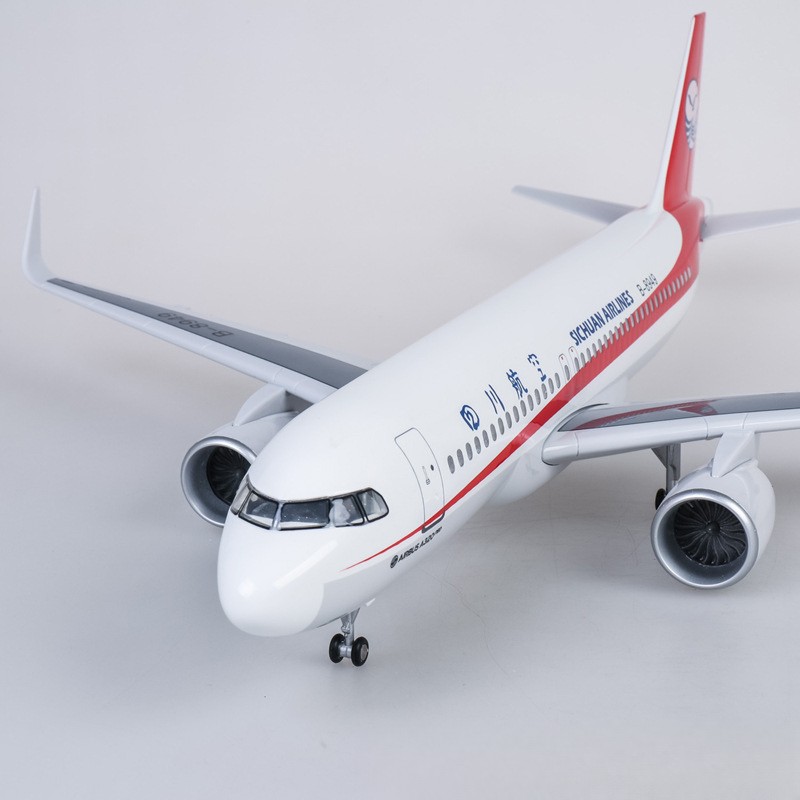 Modelo de avión de resina fund - Model Kit Ixchel reseña y precio